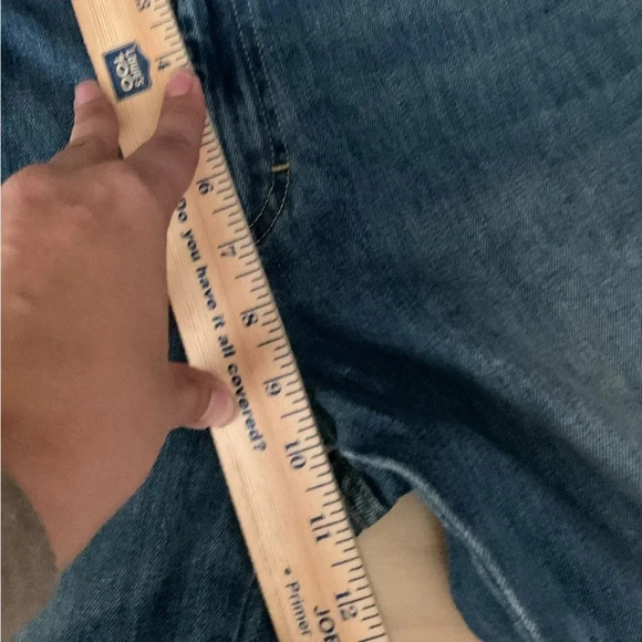 Amo Twist Liberty Mid-Rise Medium Wash Jeans - 31 - Picture 6 of 9